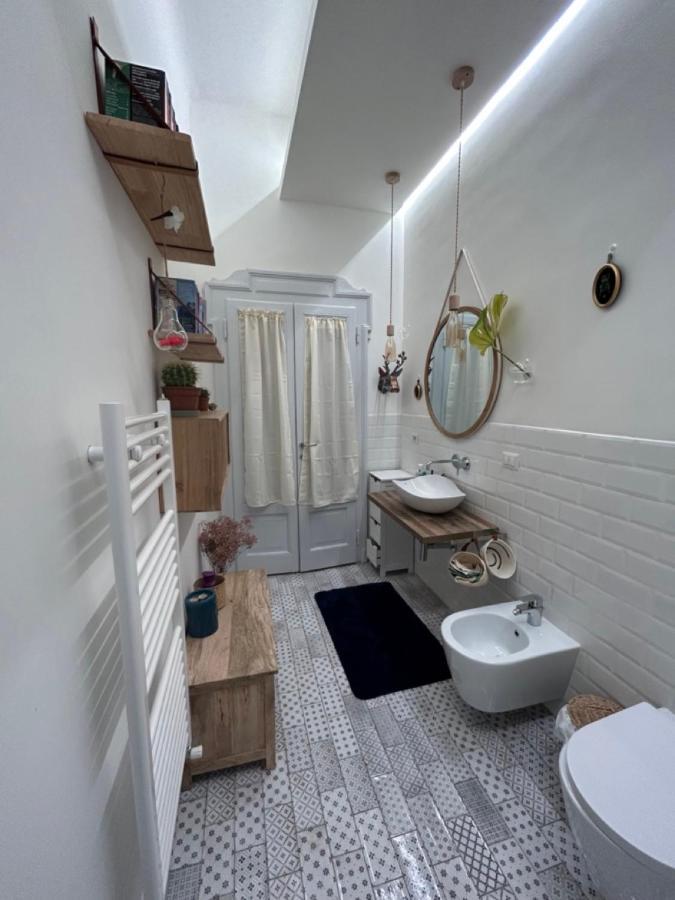 Gam Gam Isola Room Rent Milano Exteriör bild